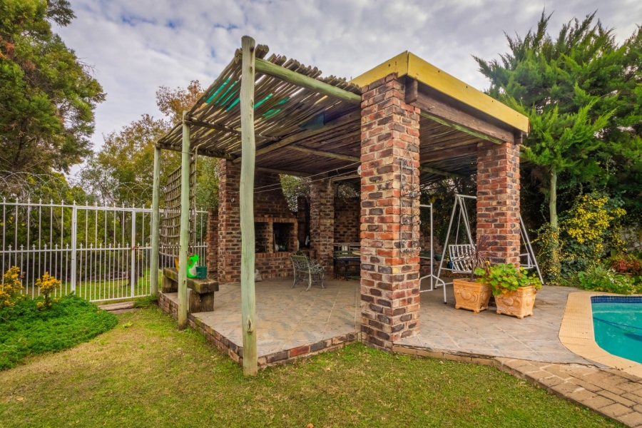 4 Bedroom Property for Sale in Jordania Free State